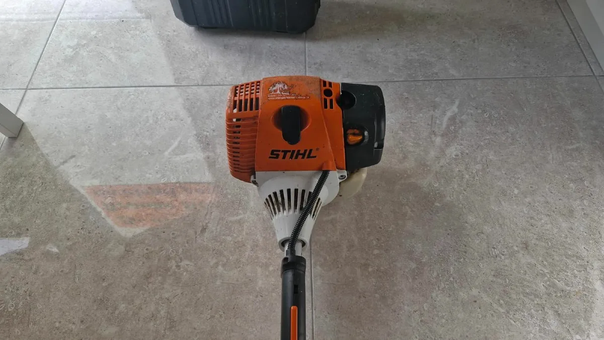 Stihl Kombi Motor with Strimmer Head - Image 1