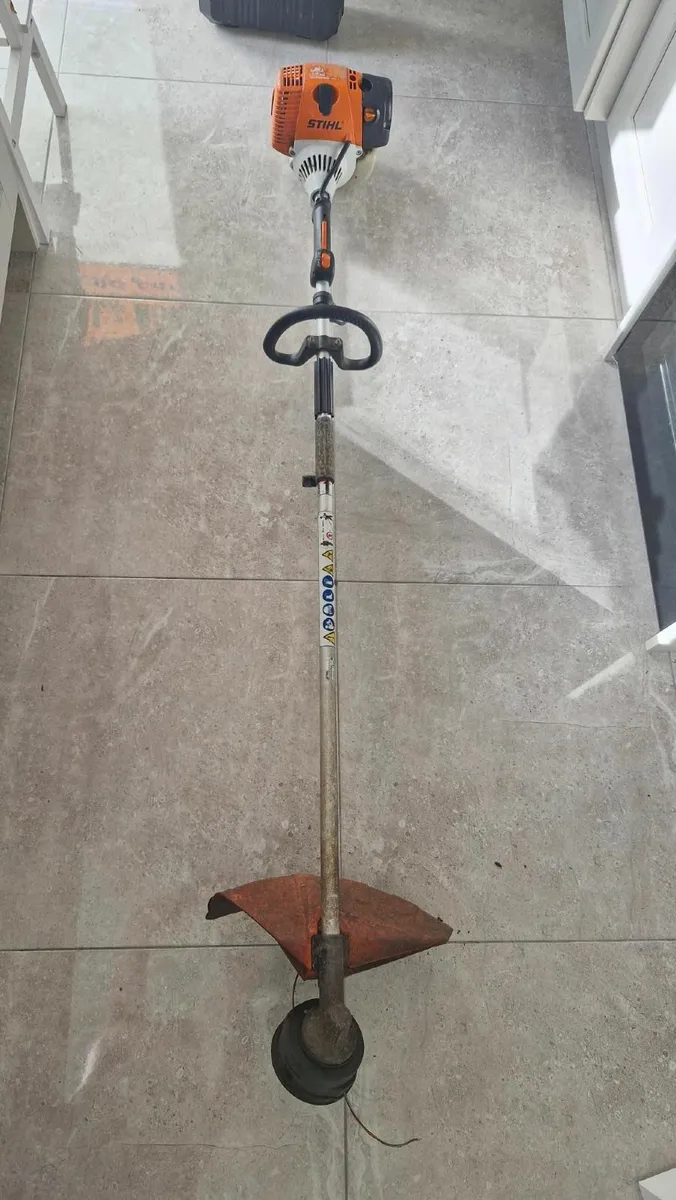 Stihl Kombi Motor with Strimmer Head - Image 2