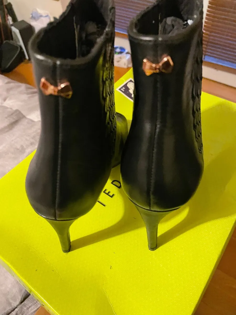 Style steal! Brand new Ted baker ankle boots - Image 4