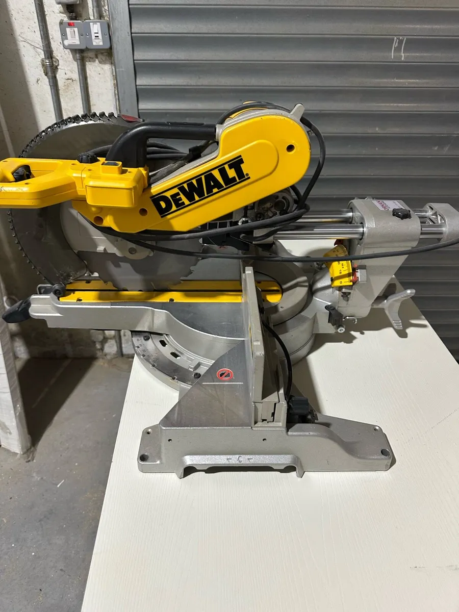 2 dewalt 12 inch chop saws (good condition) - Image 4