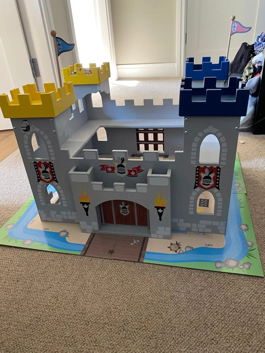 Wooden Castle - Image 2