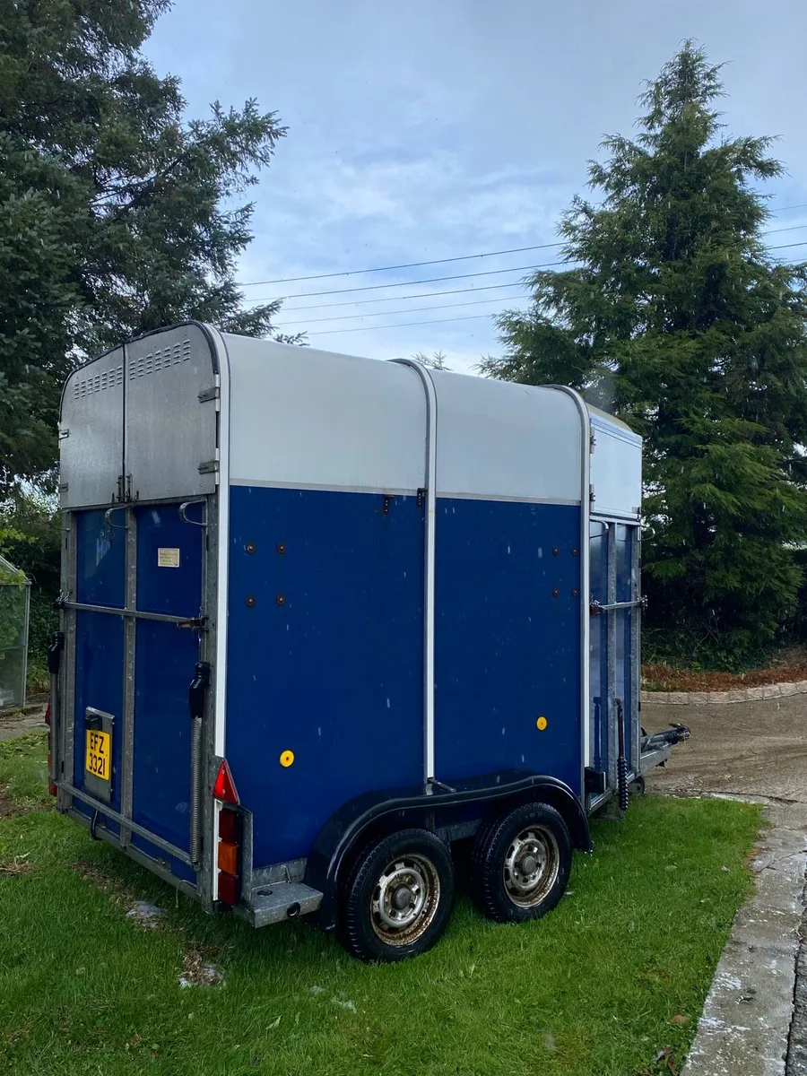 Horse box - Image 3