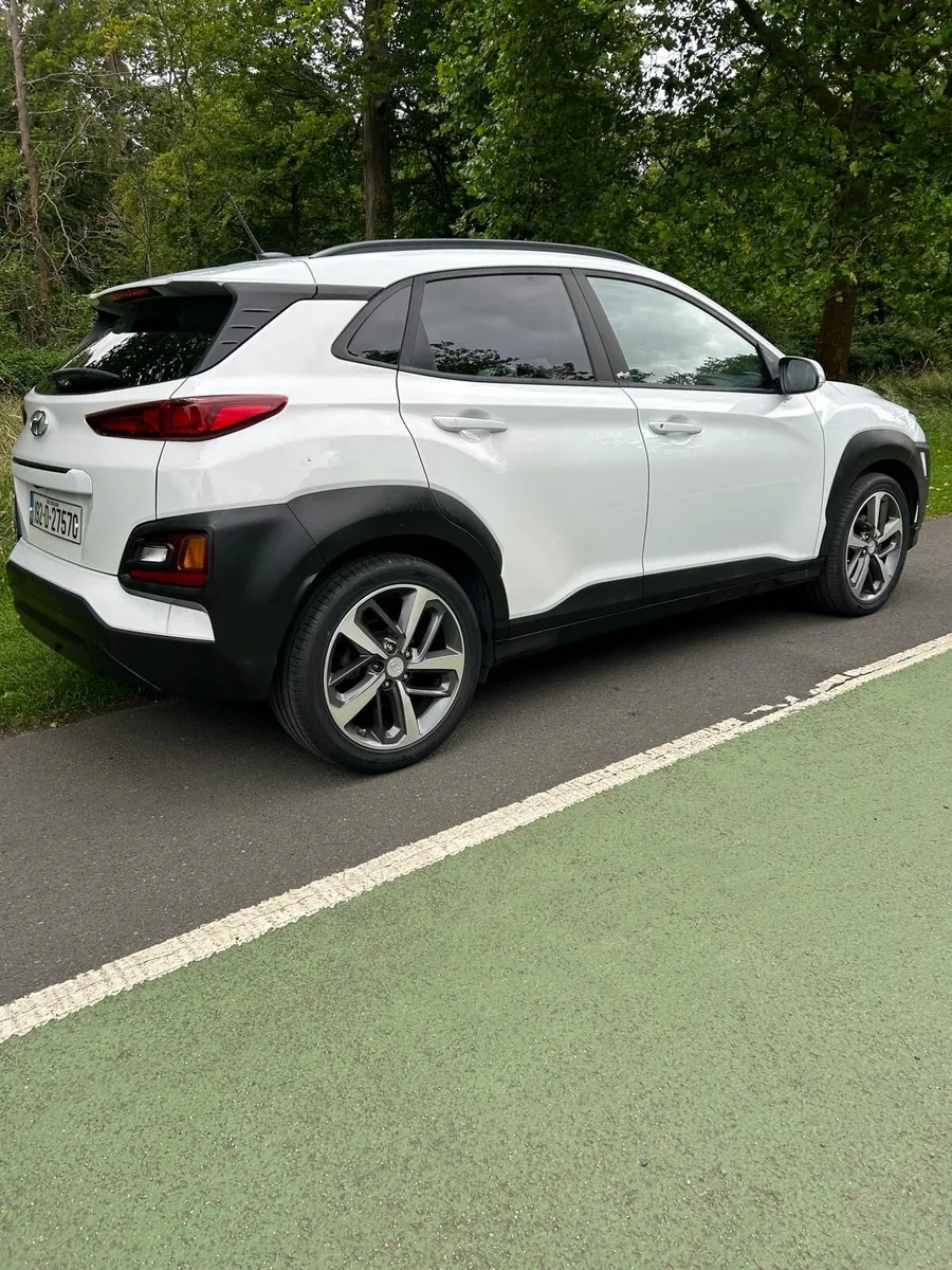Hyundai KONA 2019 NCT 07/27 - Image 2