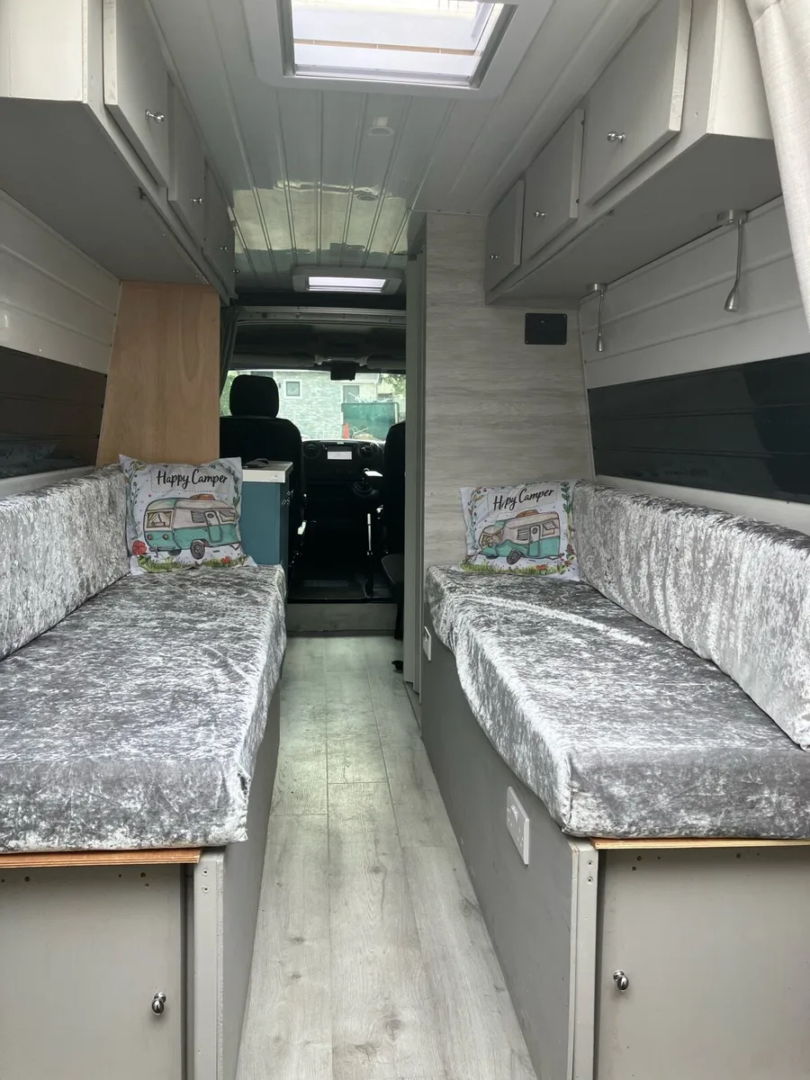Campervan - Image 4