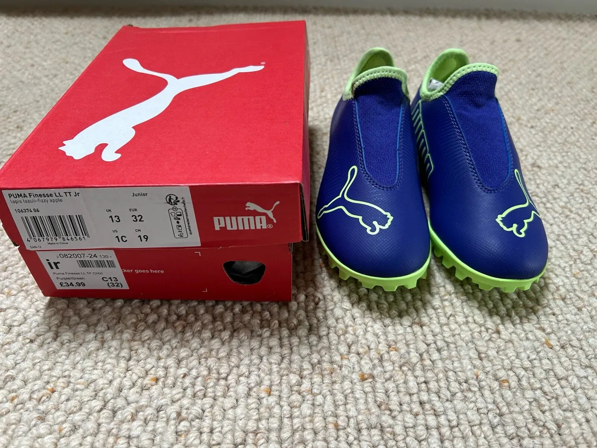 Astro football boots - Image 1