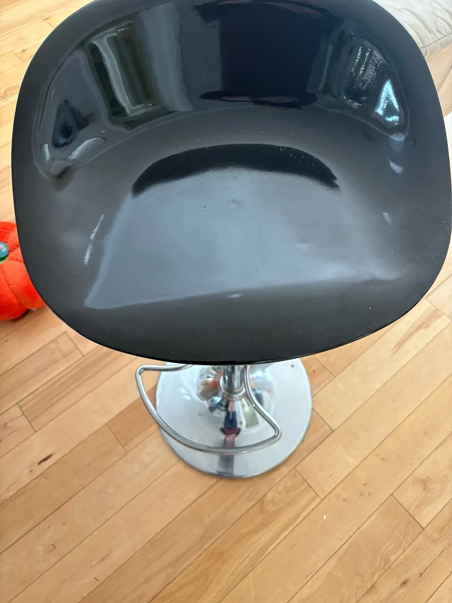 Bar stools - Image 2