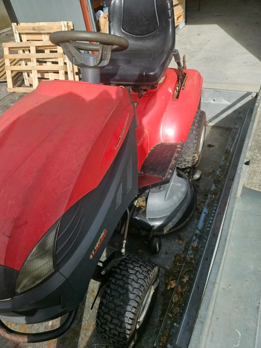Ride on lawnmower - Image 4