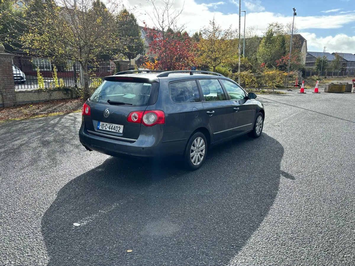 VW Passat Estate - Image 3
