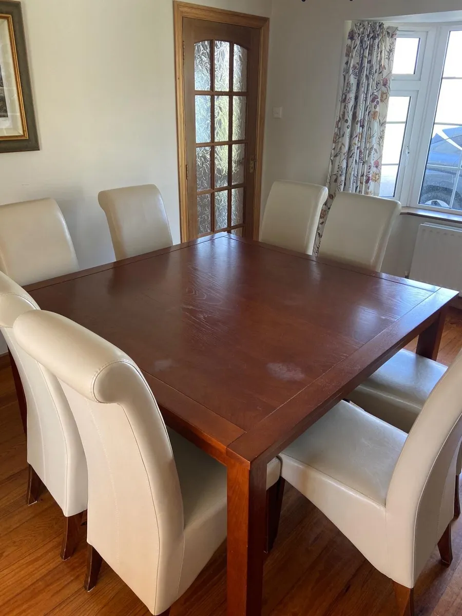 Table & Chairs - Image 1