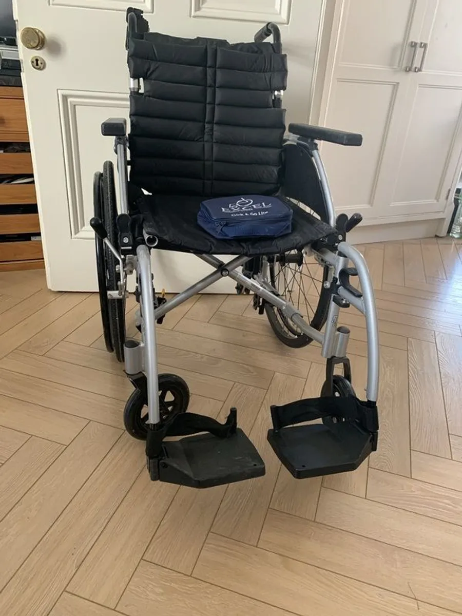 Excellent condition high quality wheelchair with power pack - Image 3