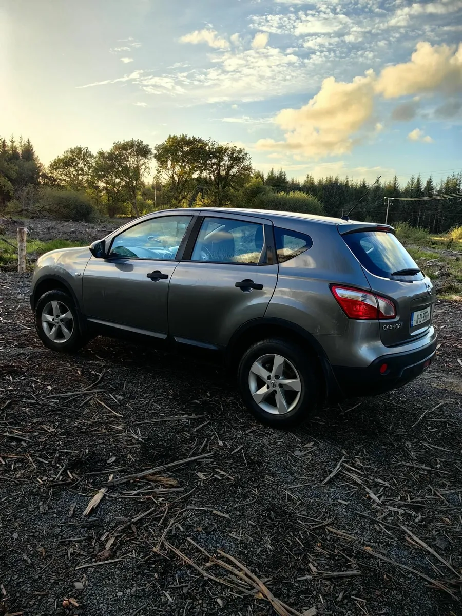 Nissan Qashqai 2011 - Image 4