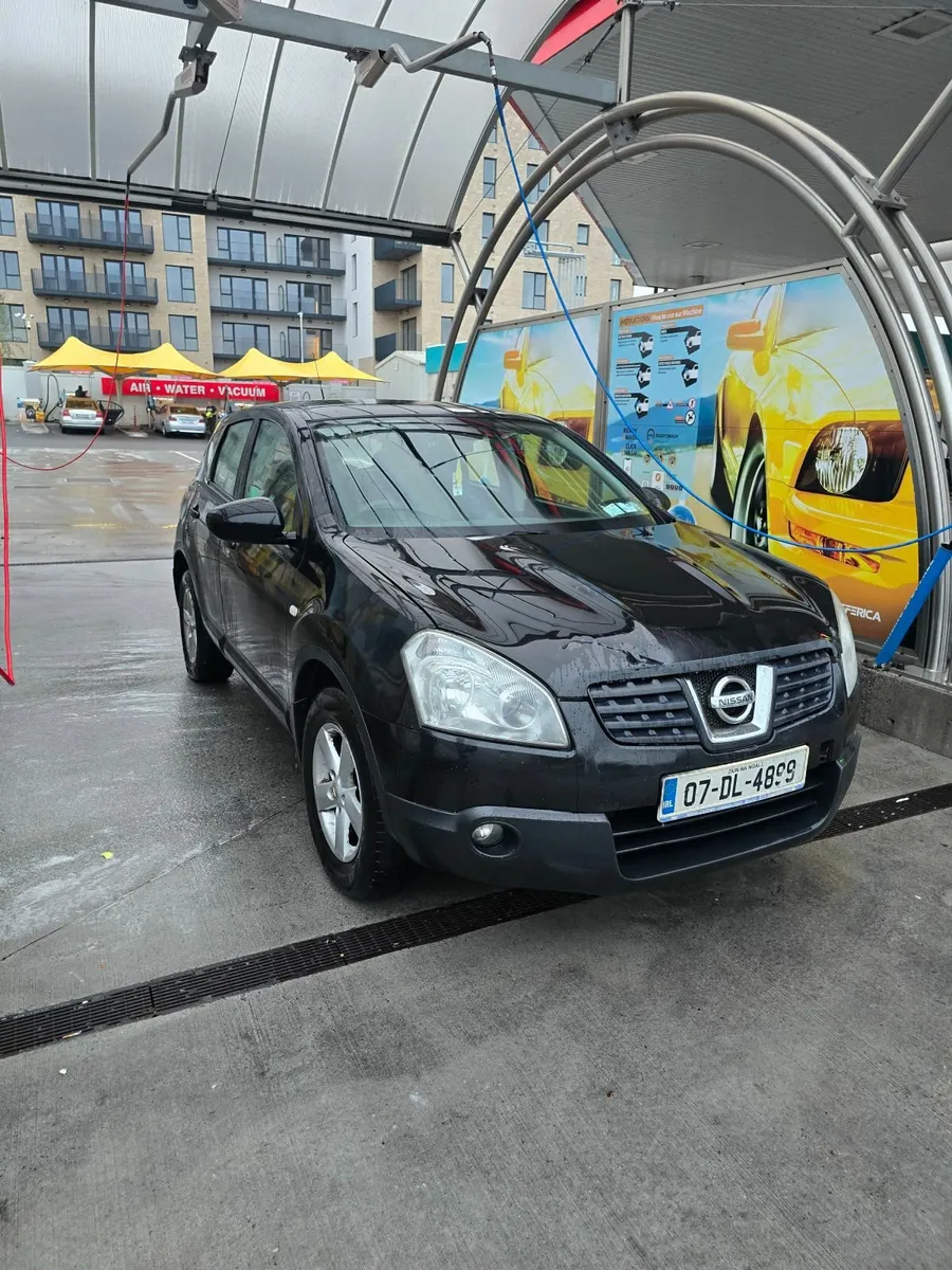 Nissan Qashqai 2007 - Image 1