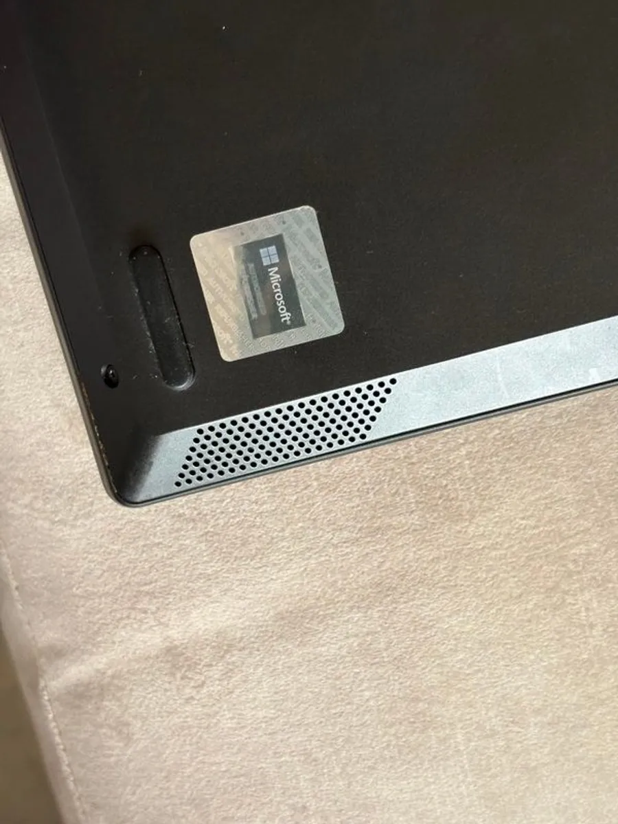 Lenovo Laptop - Image 4