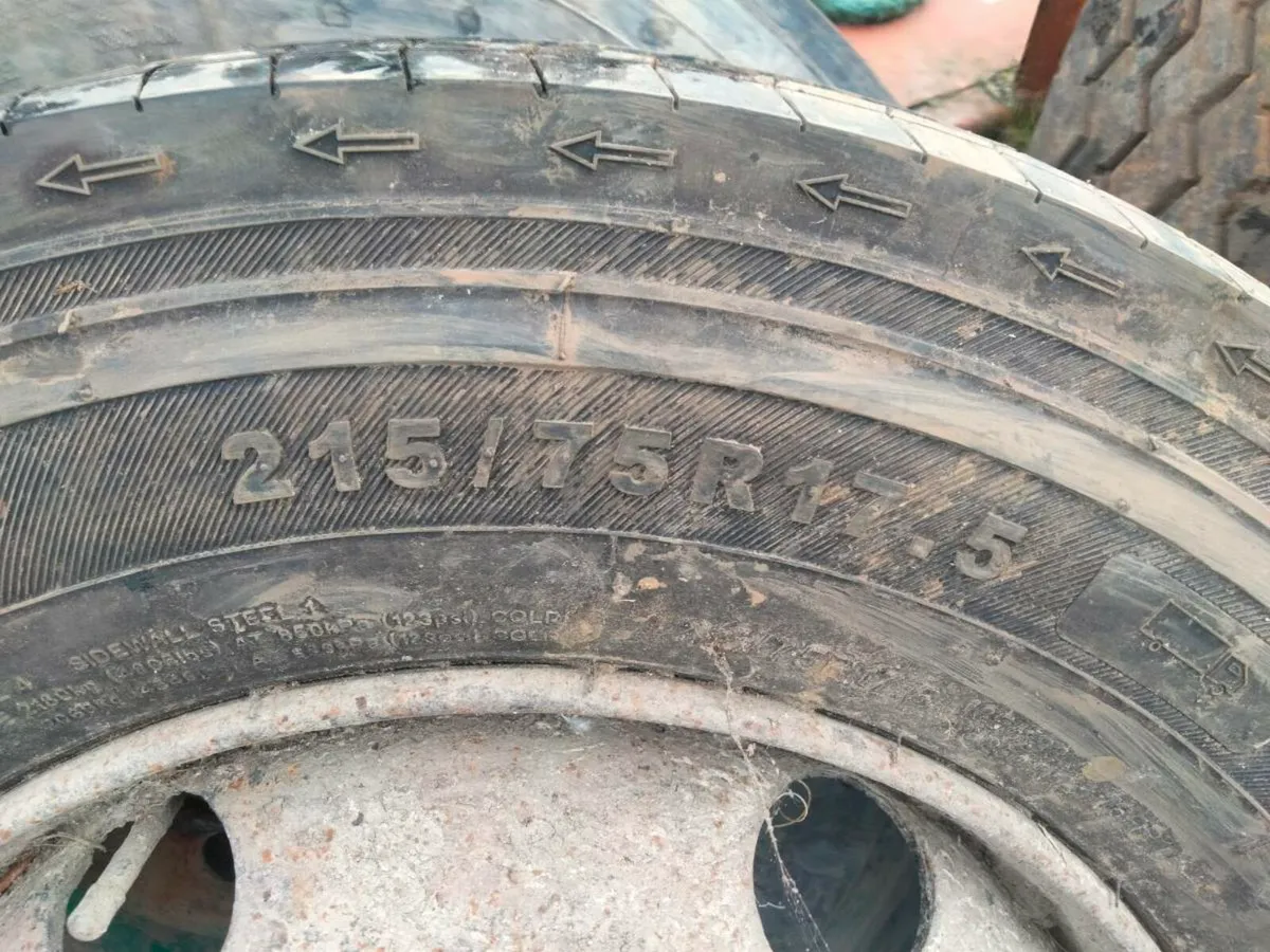Trailer wheels with tyres - Image 4