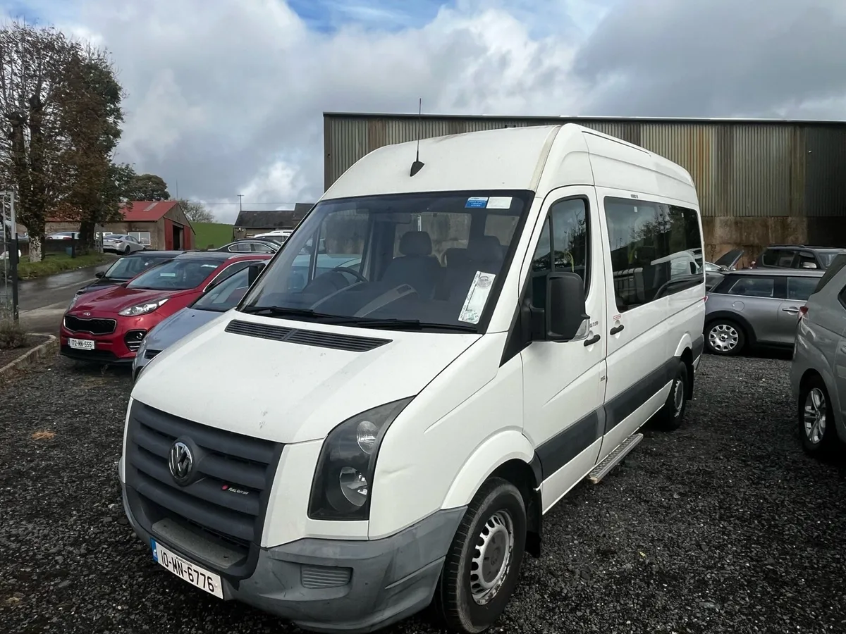 Volkswagen crafter 2010 8 seater - Image 1