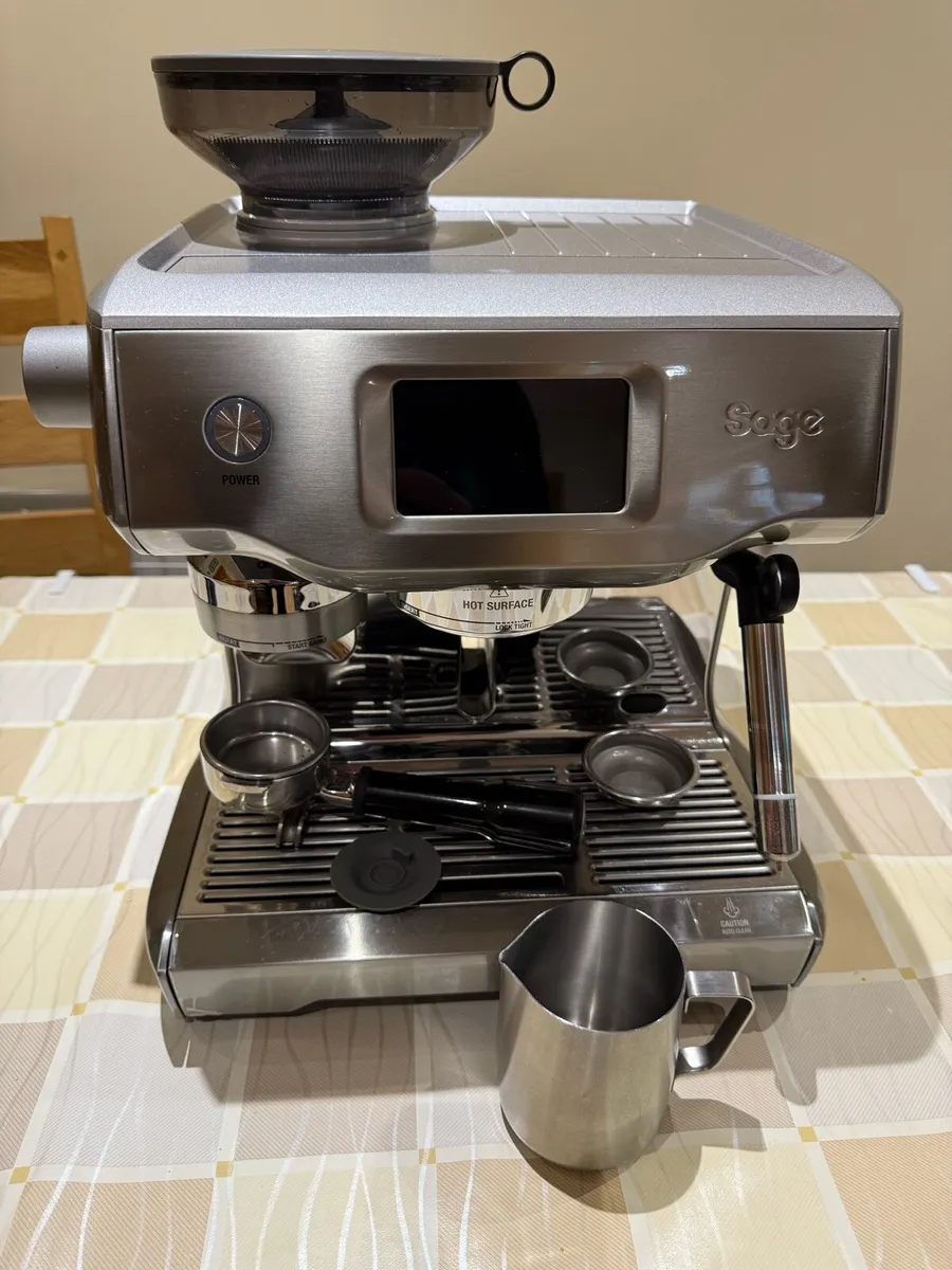 Sage Oracle Touch, Bean To Cup Coffee Machine - Image 1