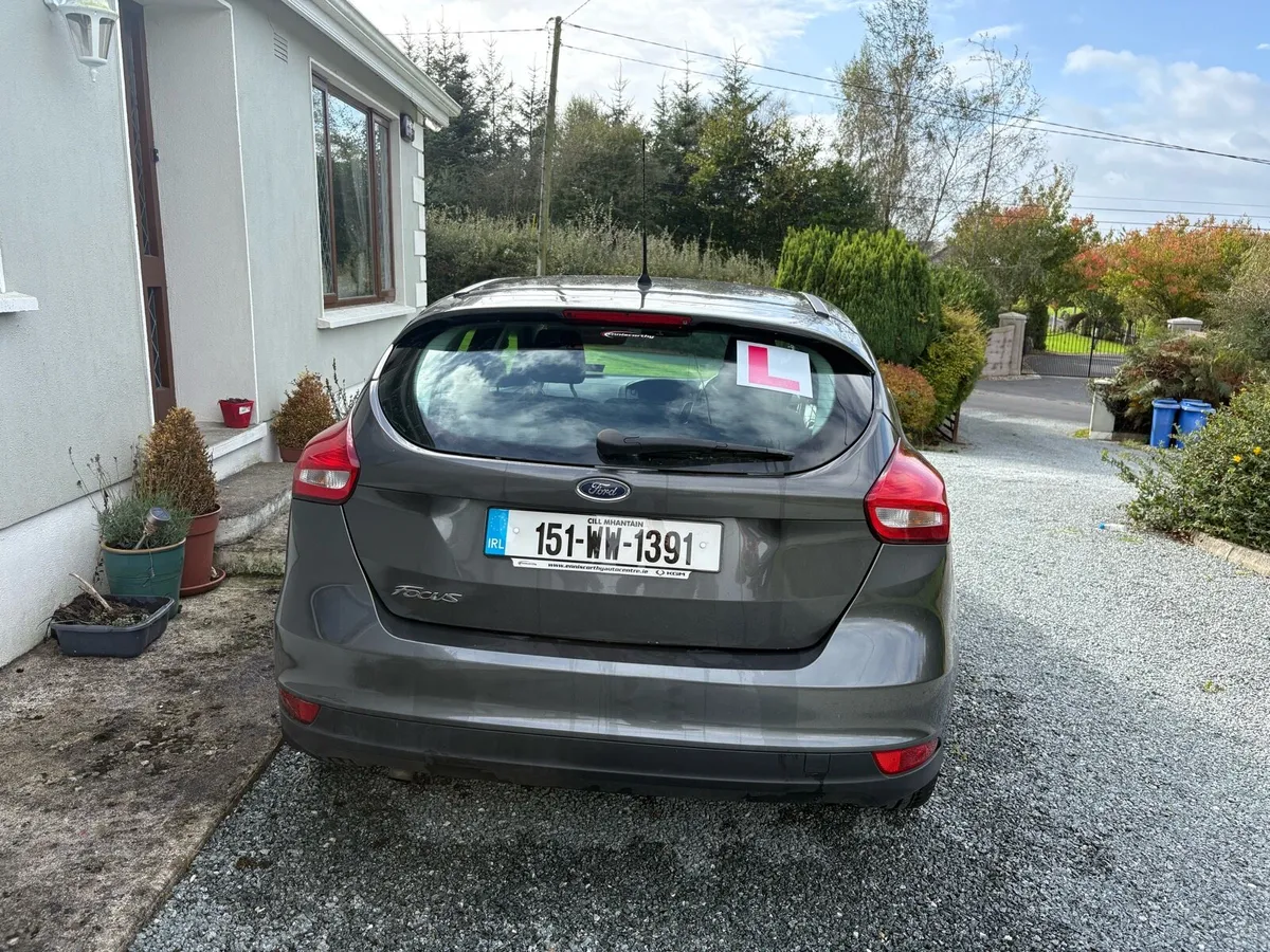 2015 Ford Focus Titanium - Image 2
