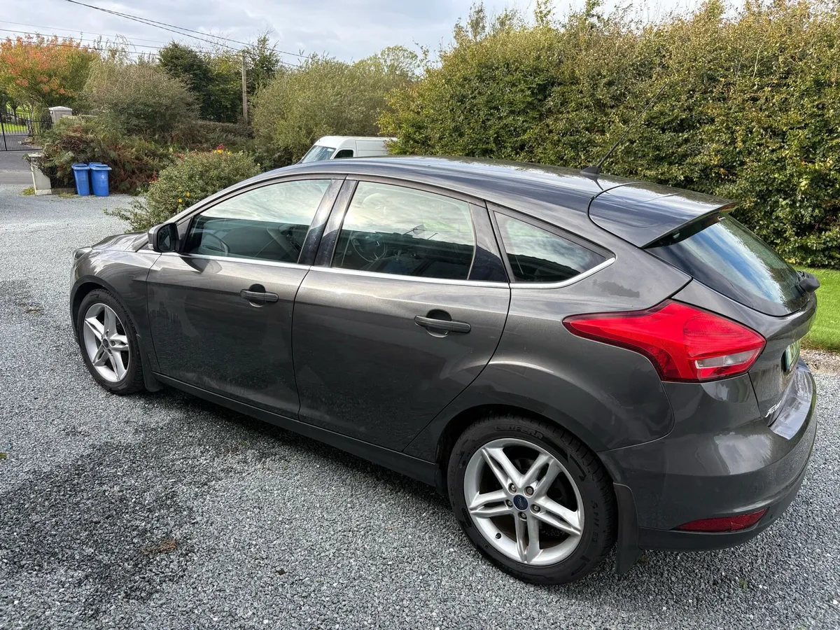 2015 Ford Focus Titanium - Image 3