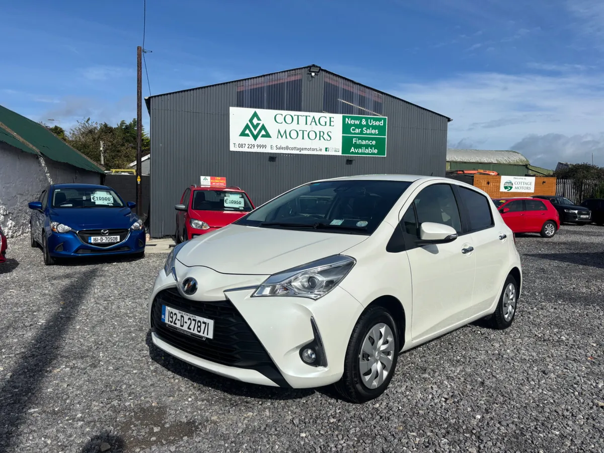 Toyota Vitz - Image 1