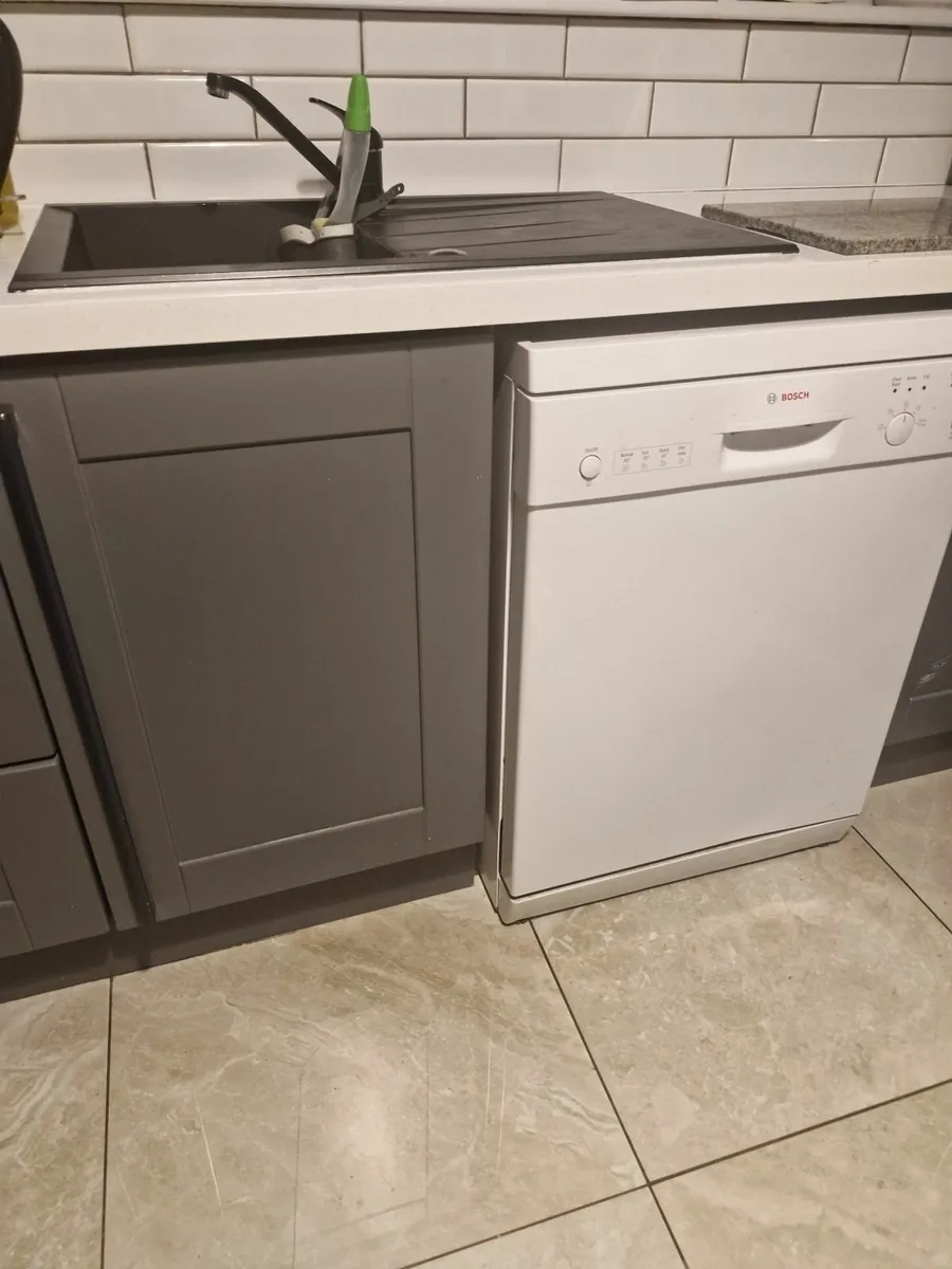Kitchen - Image 2