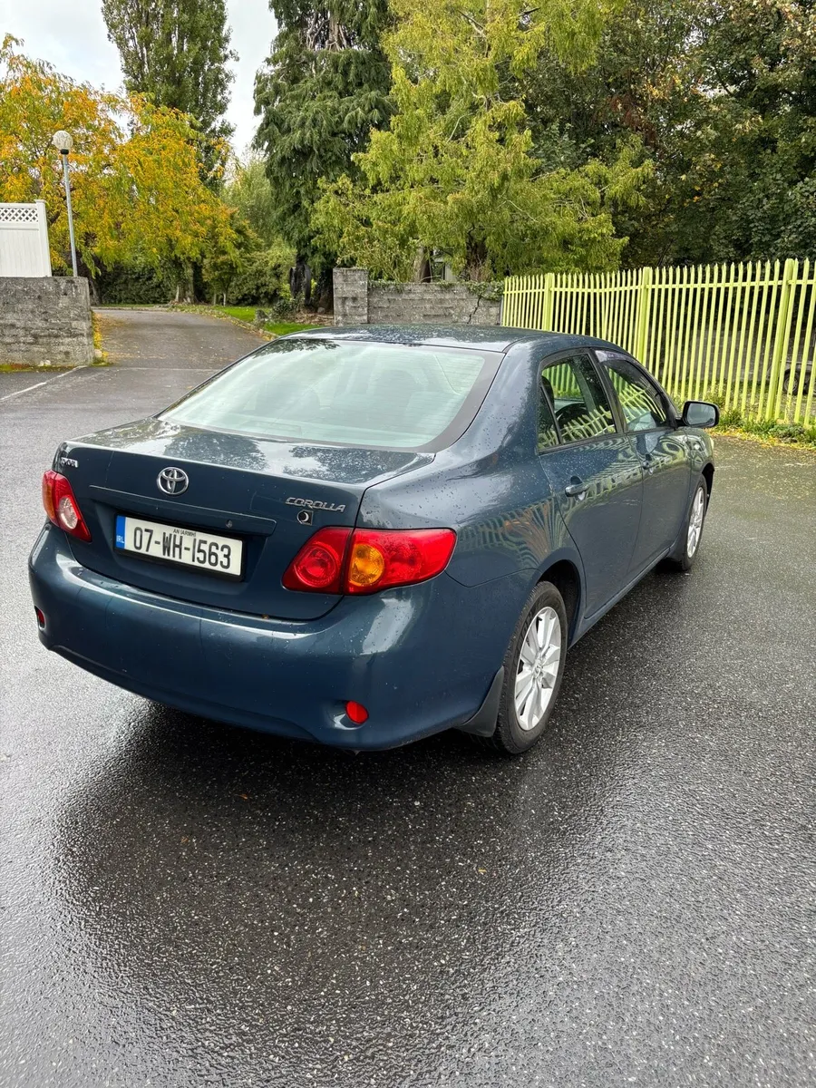 2007 Corolla Low mileage Ncted - Image 4