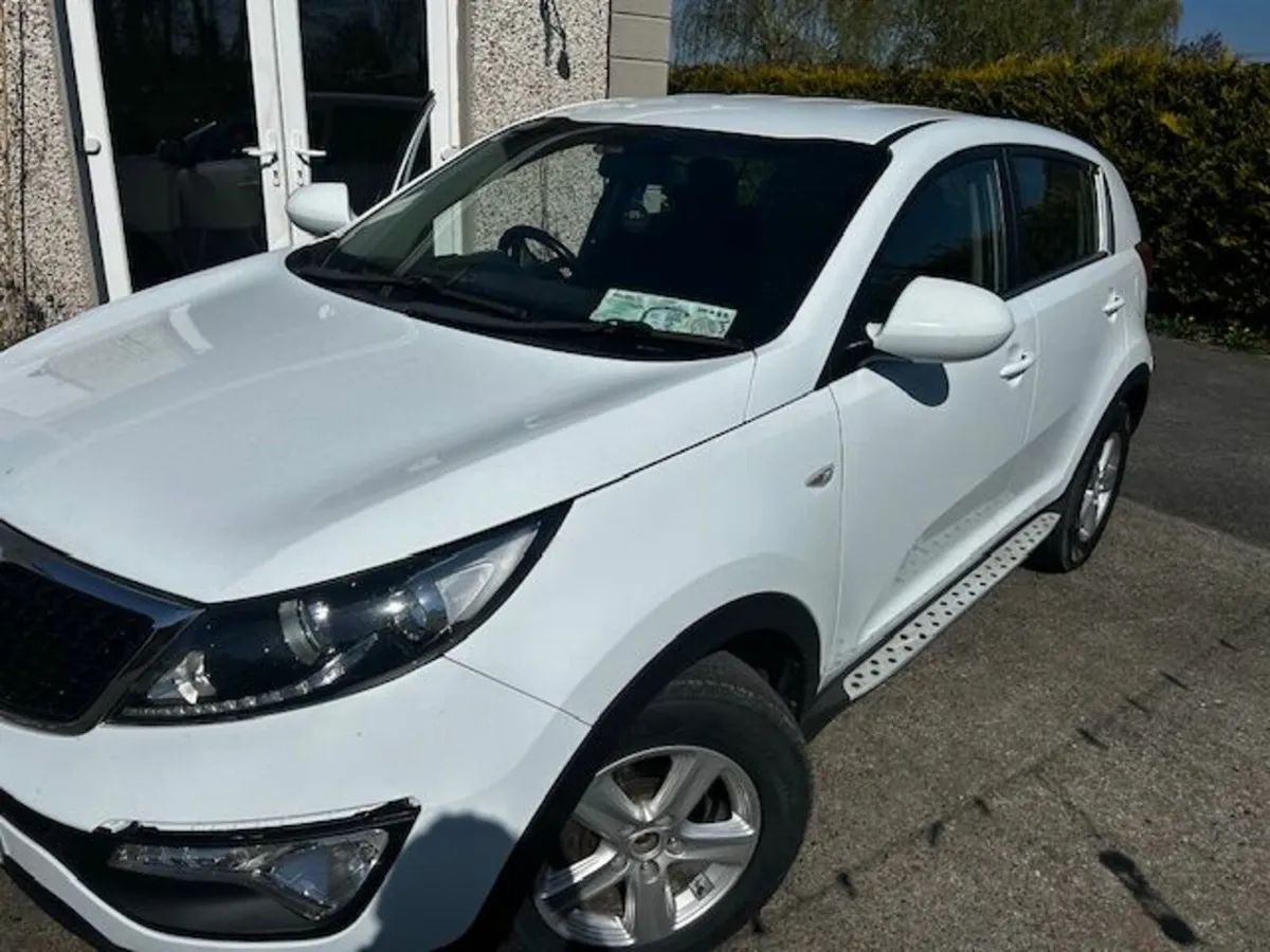 Kia Sportage 2015 - Image 2