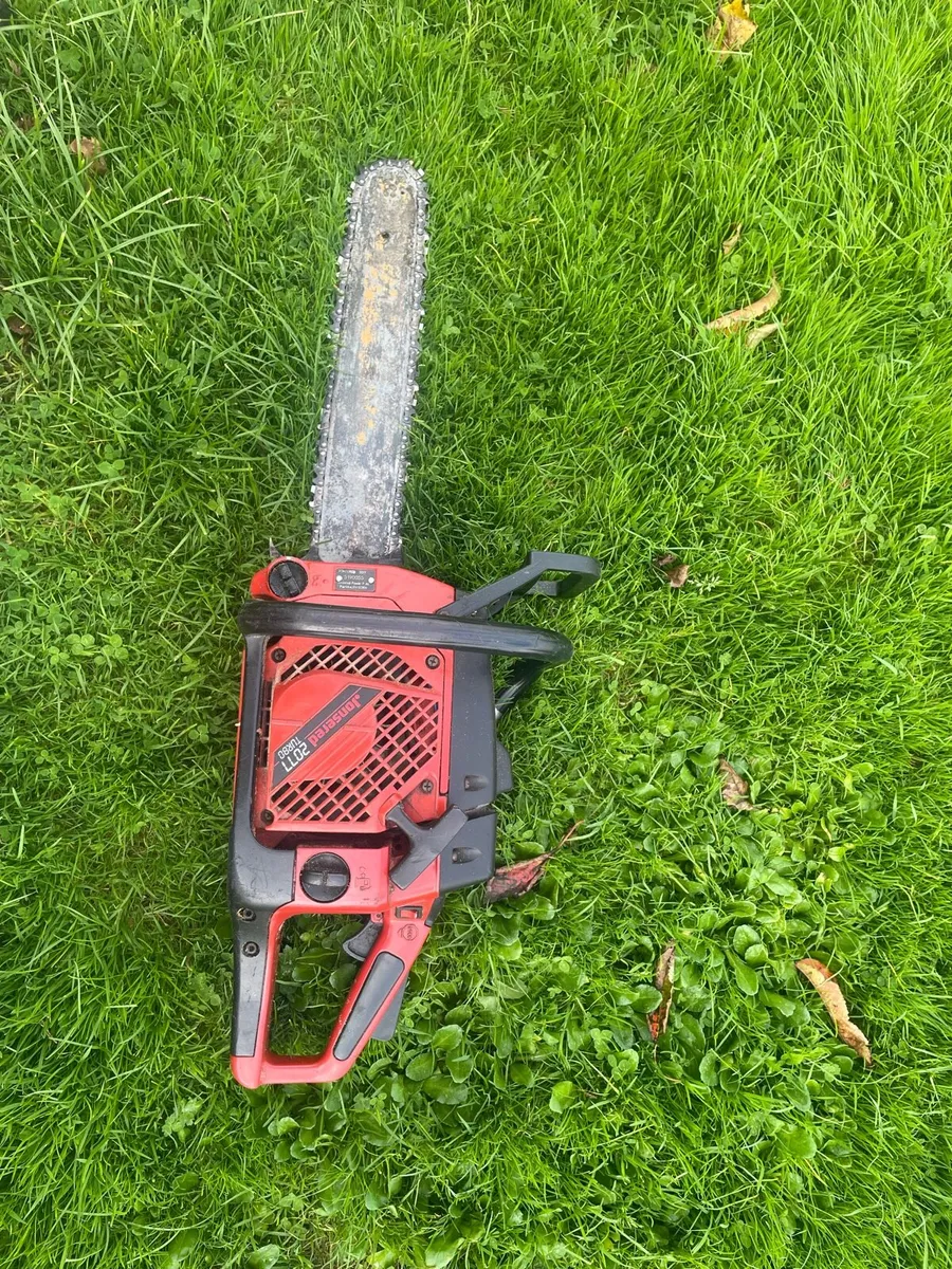 Chainsaw - Image 1