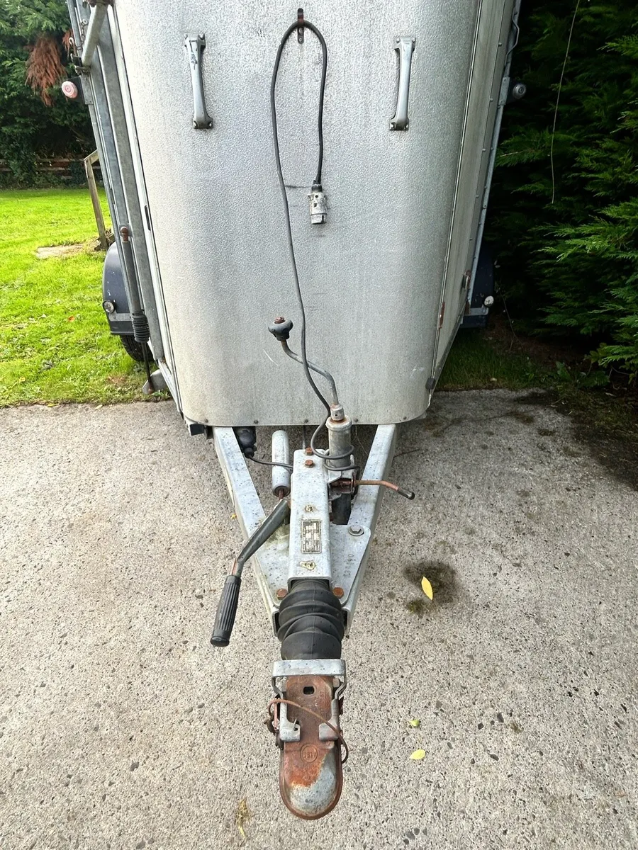 Hunter horsebox - Image 3