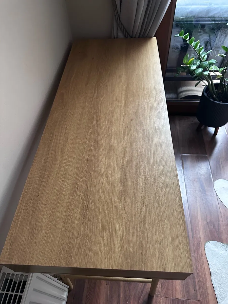Desk - Image 4