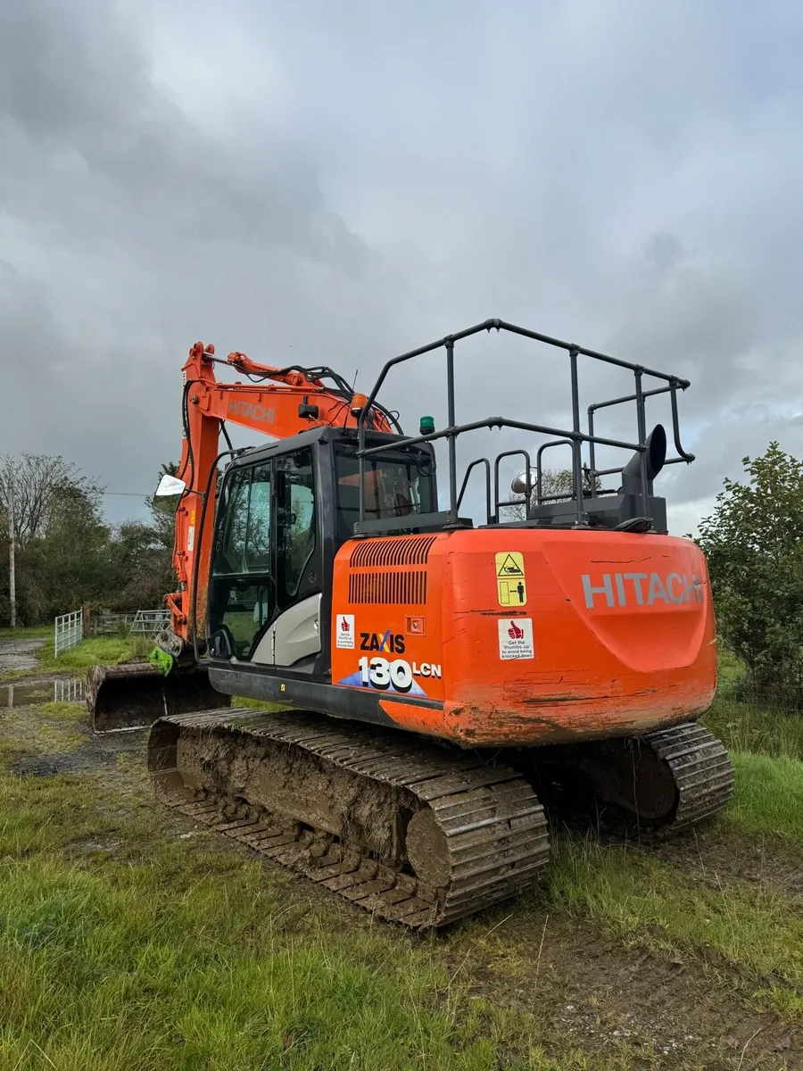 Hitachi 130-6 - Image 2