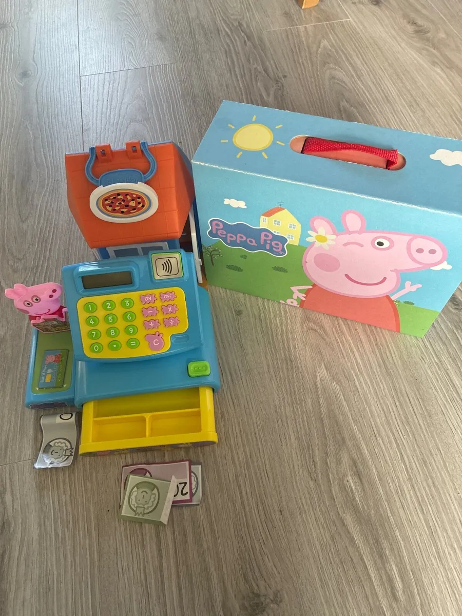 Small Peppa pig toy bundle - Image 2