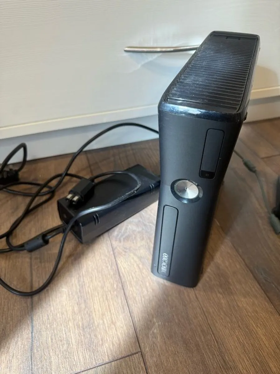 Xbox 360 - Image 2
