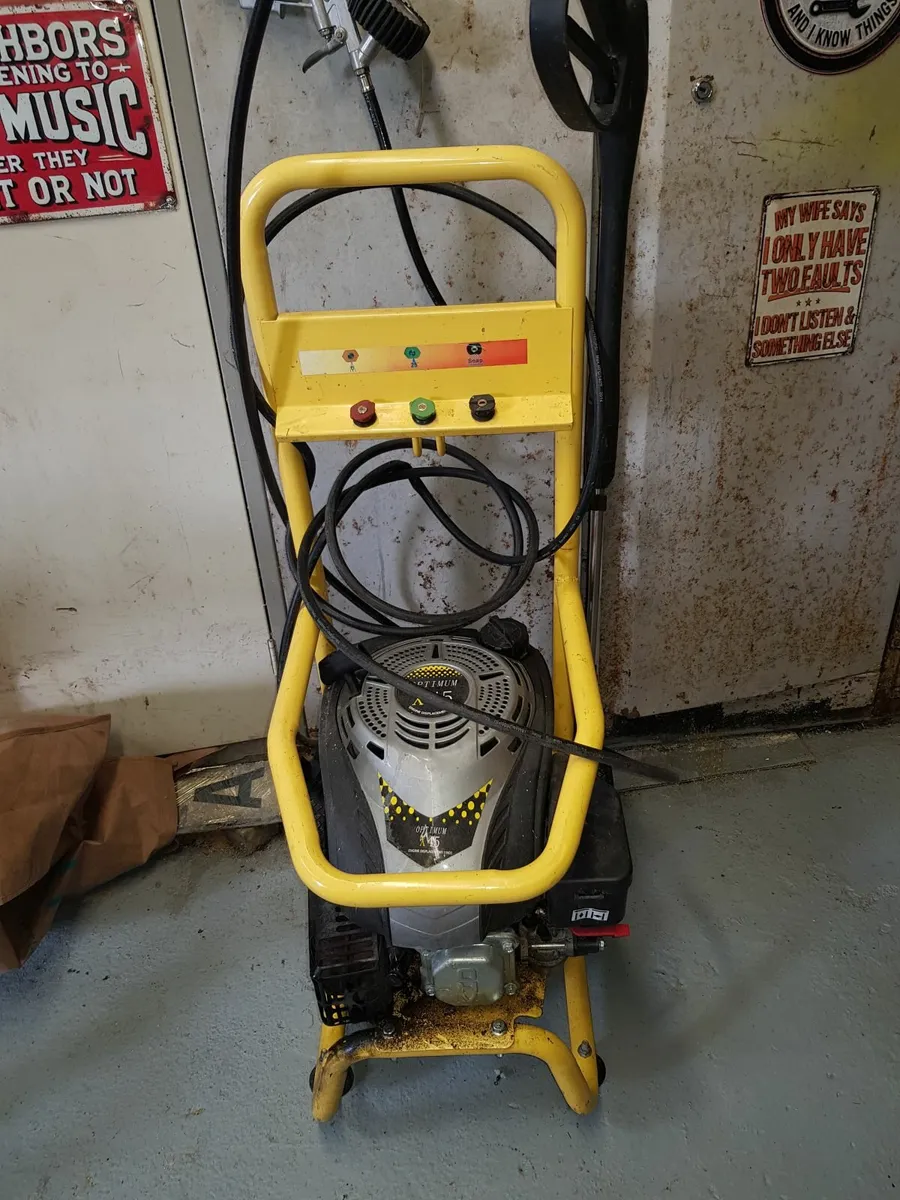 Petrol pressure washer  for  sale - Image 3