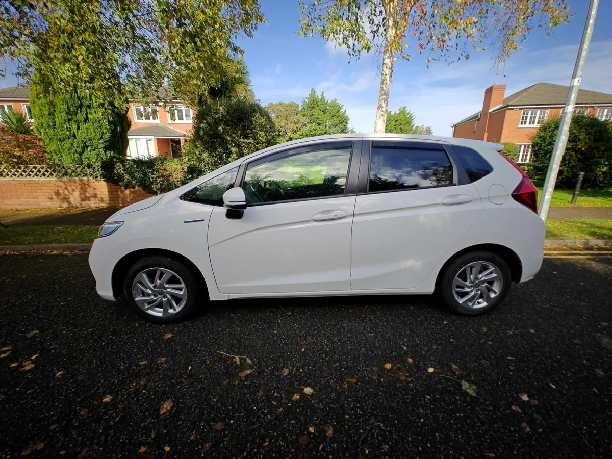 2019 Honda Fit Hybrid, Low Kms - Image 2