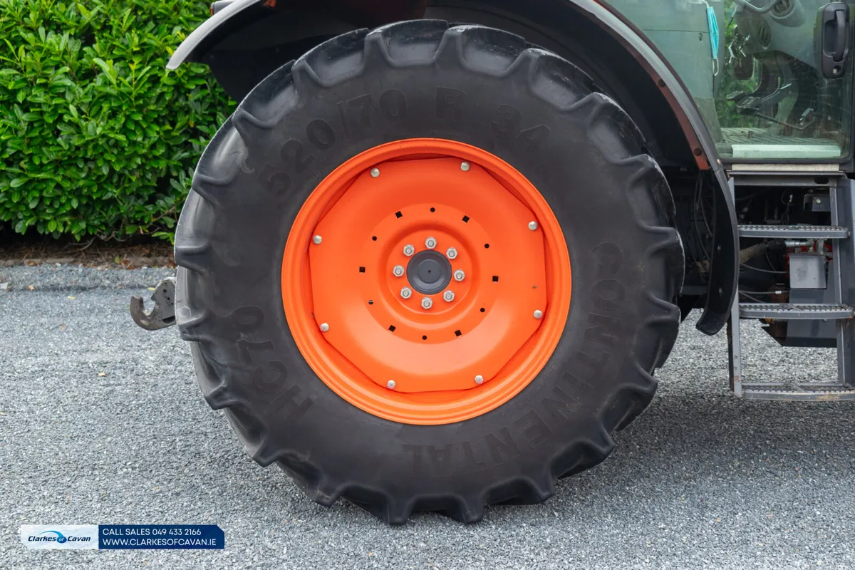 2017 Kubota M110GX-II with LA1954 Loader - Image 4