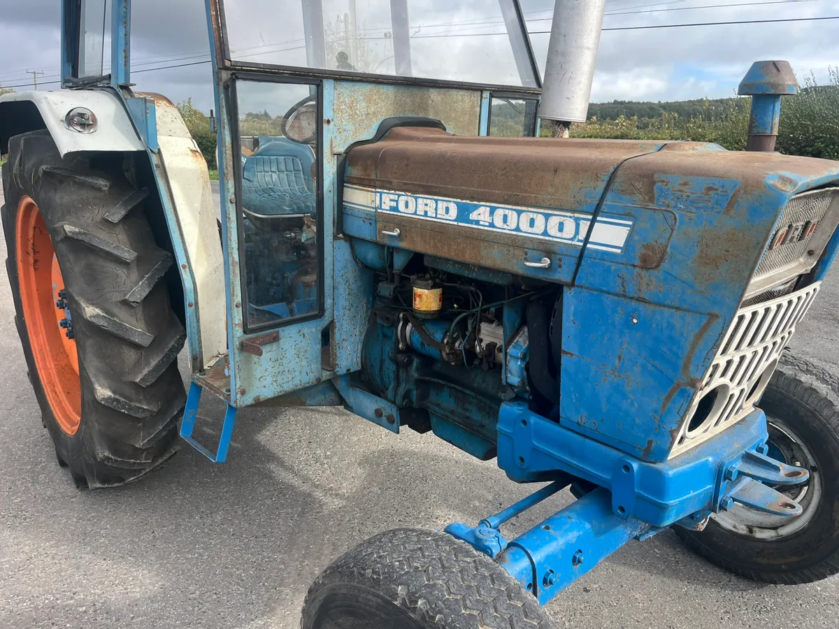 Ford 4000 - Image 1