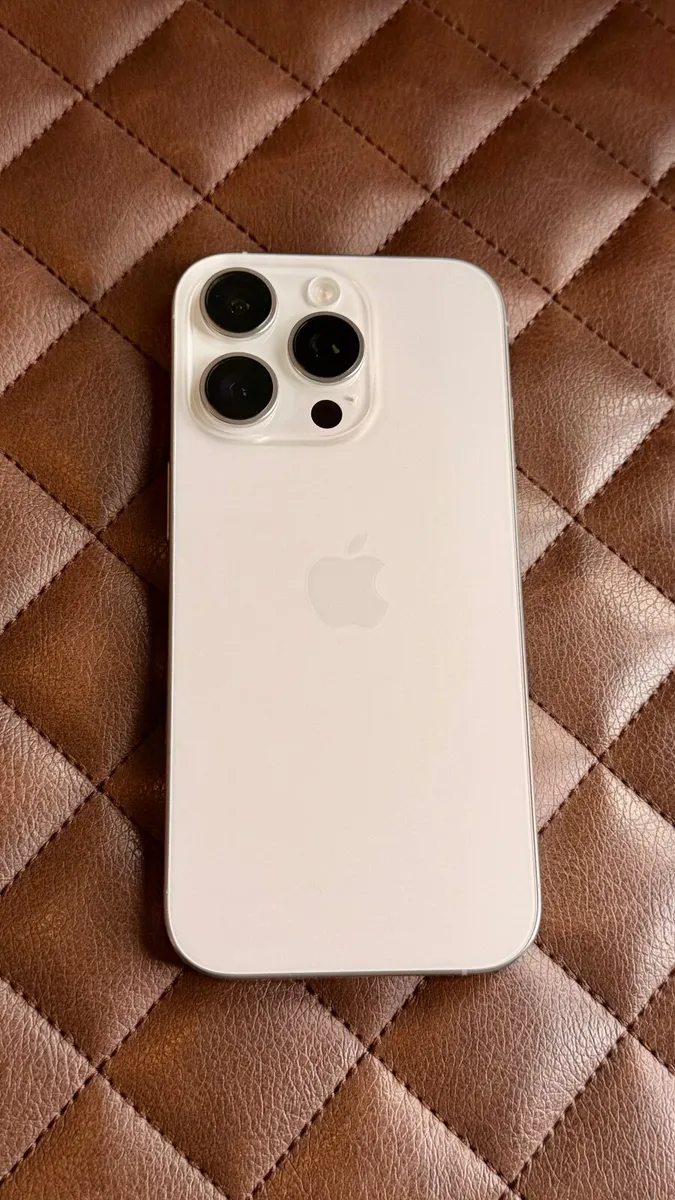 iPhone 16 Pro 128gb White Titanium (as new) - Image 4