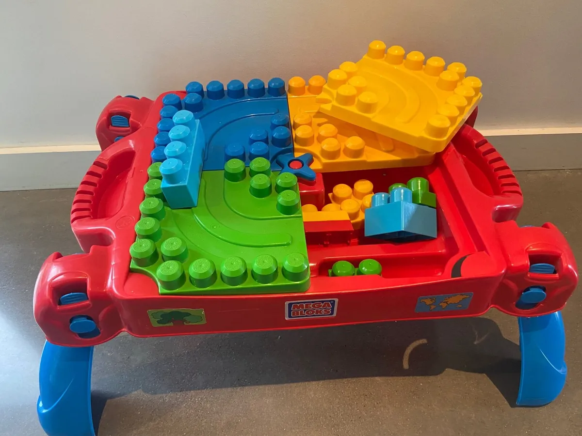 Mega Bloks Collection - Image 3