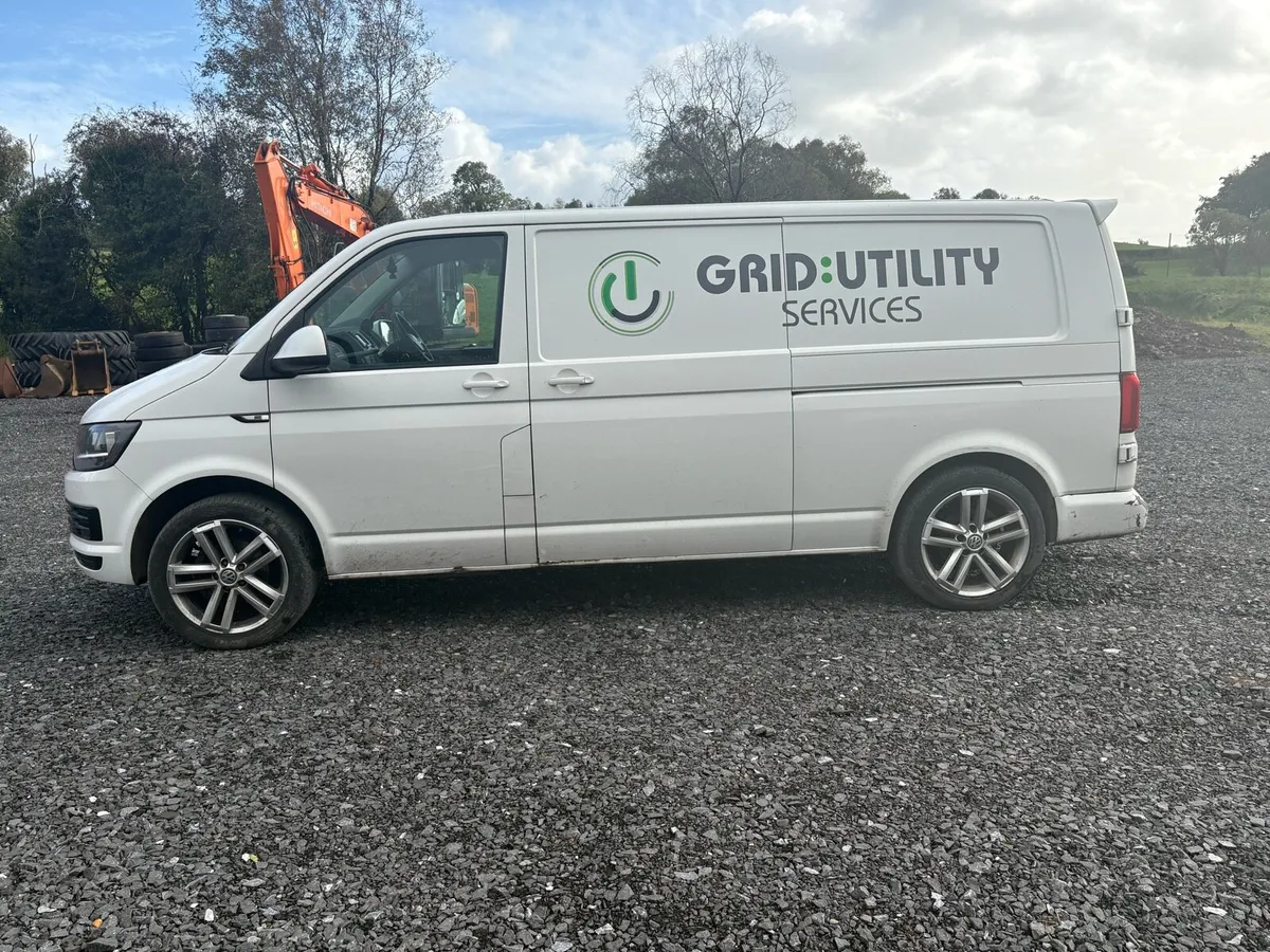 2017 vw transporter - Image 4