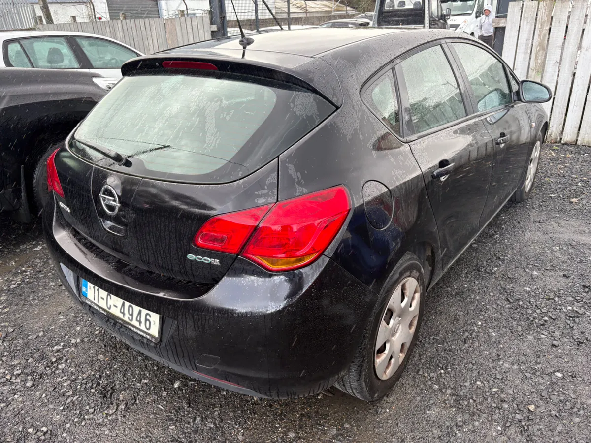 Opel Astra 2011 NEW NCT TODAY 06/25 - Image 4