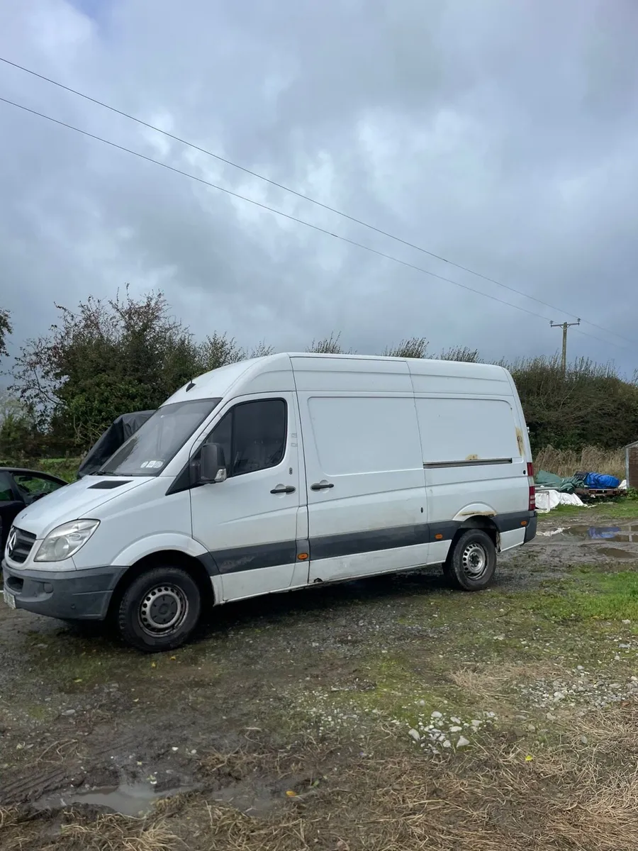 Mercedes Sprinter - Image 1