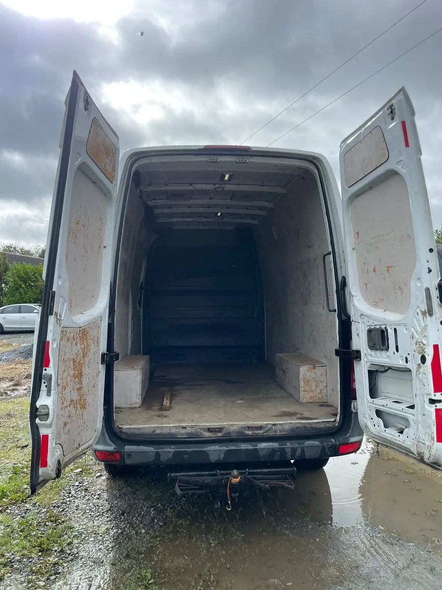 Mercedes Sprinter - Image 2