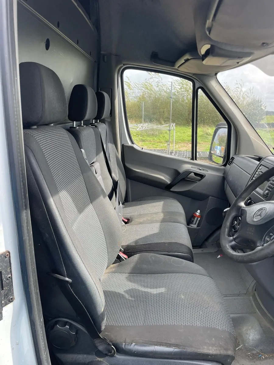 Mercedes Sprinter - Image 4