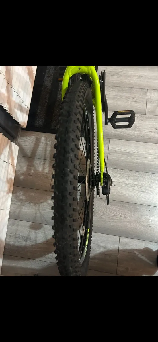 Ridgeback bike - Image 4