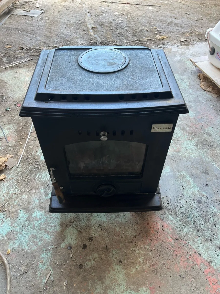 Blacksmith stove - Image 2