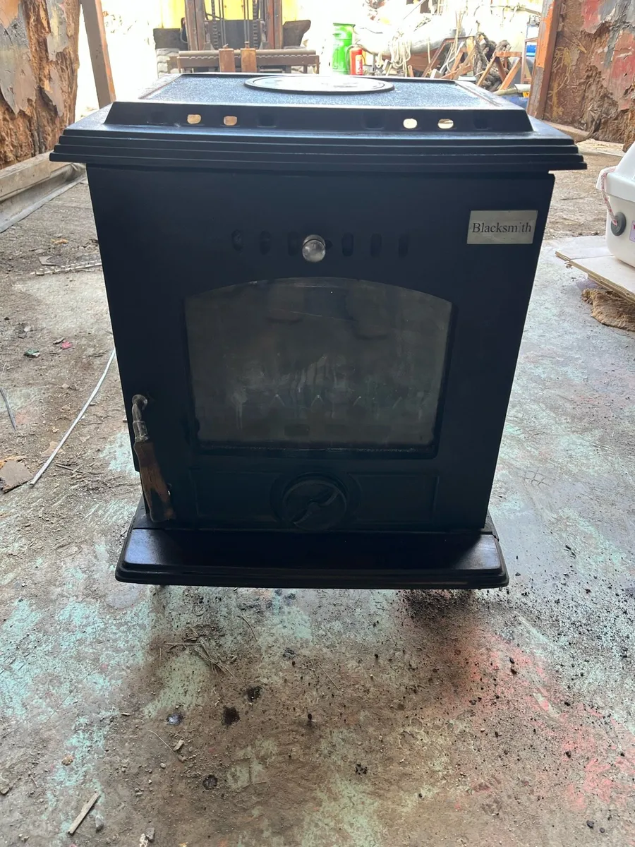 Blacksmith stove - Image 3