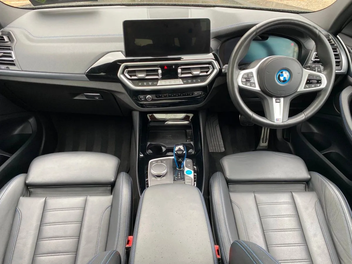 BMW iX3 iX3 M Sport SUN Roof - Image 2