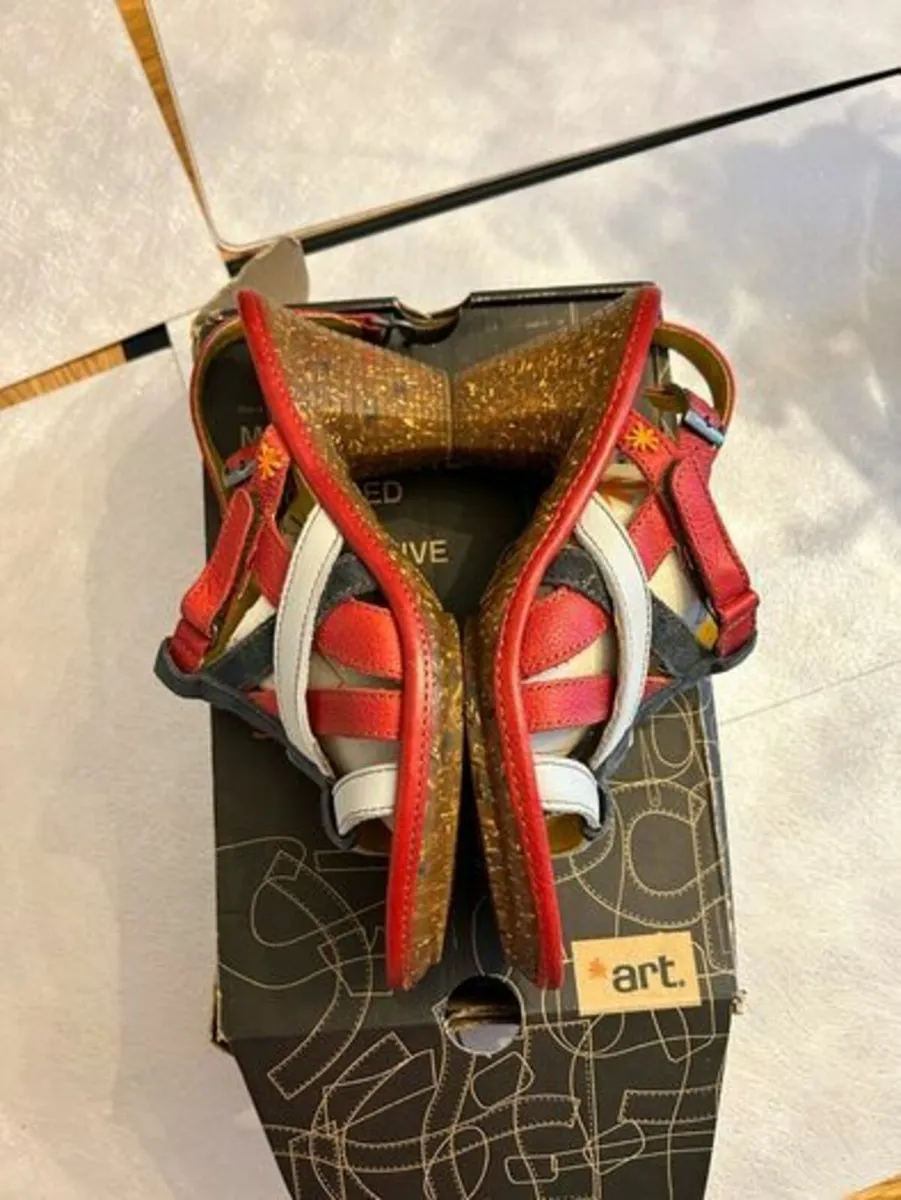 ART leather shoes size 8UK 41EU Like New - Image 1