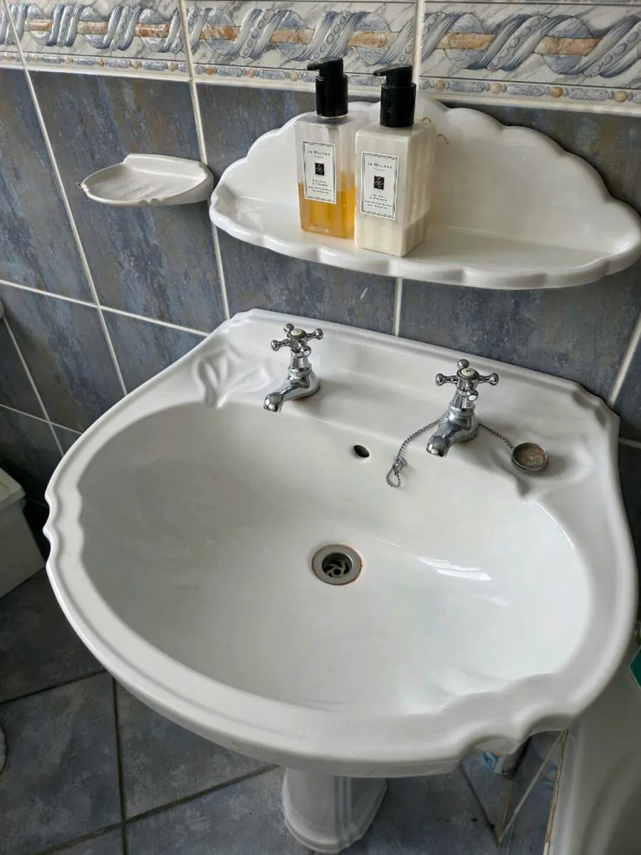 Bathroom - Image 3