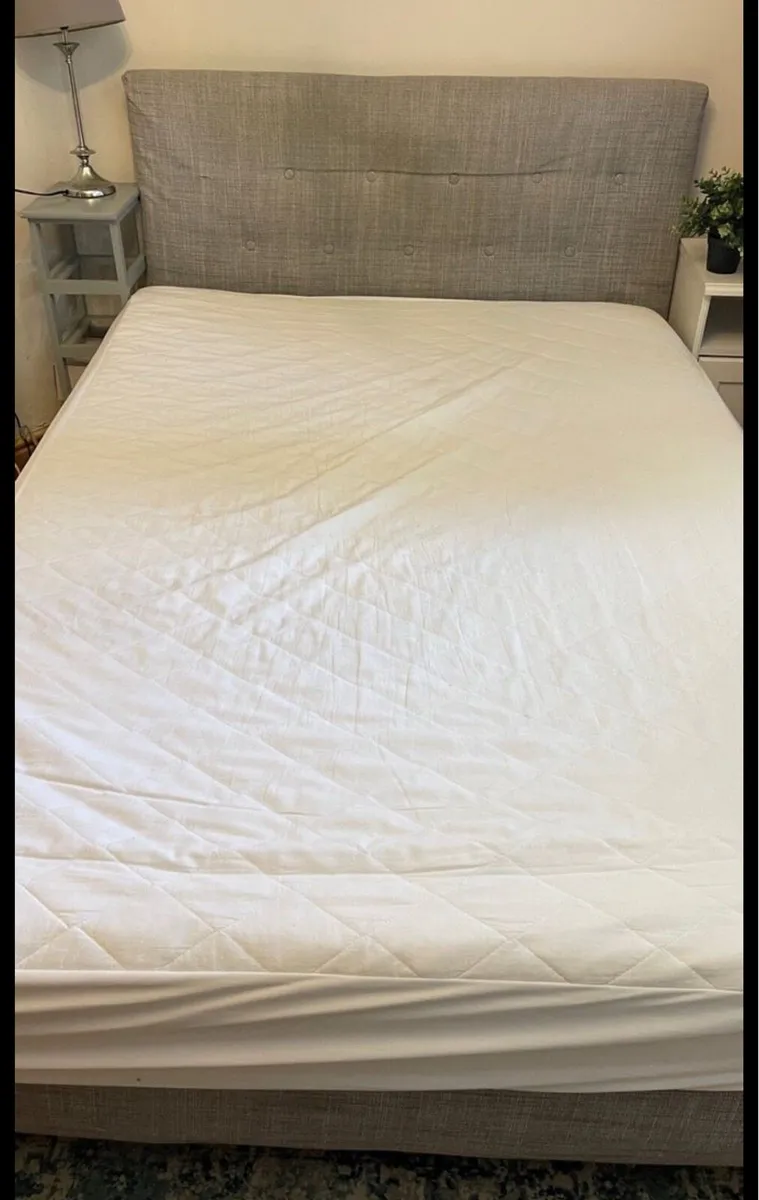 Doublebedframe - Image 1
